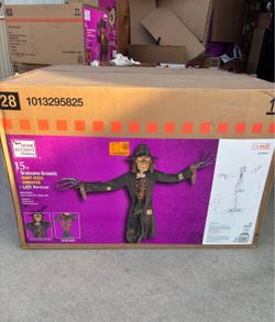 15 ft. Giant-Sized Animated LED Worricrow Halloween Decoration **READ Description**