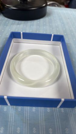 chinese Iced clear jade bangle bracelet
