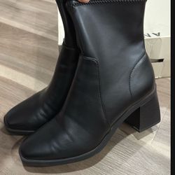 Anne Klein Boots 