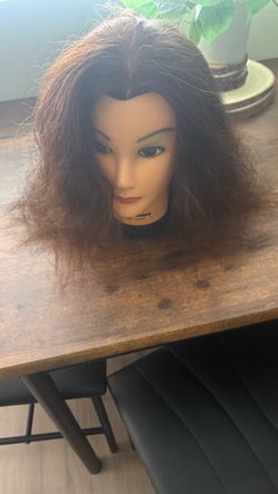 Mannequin head