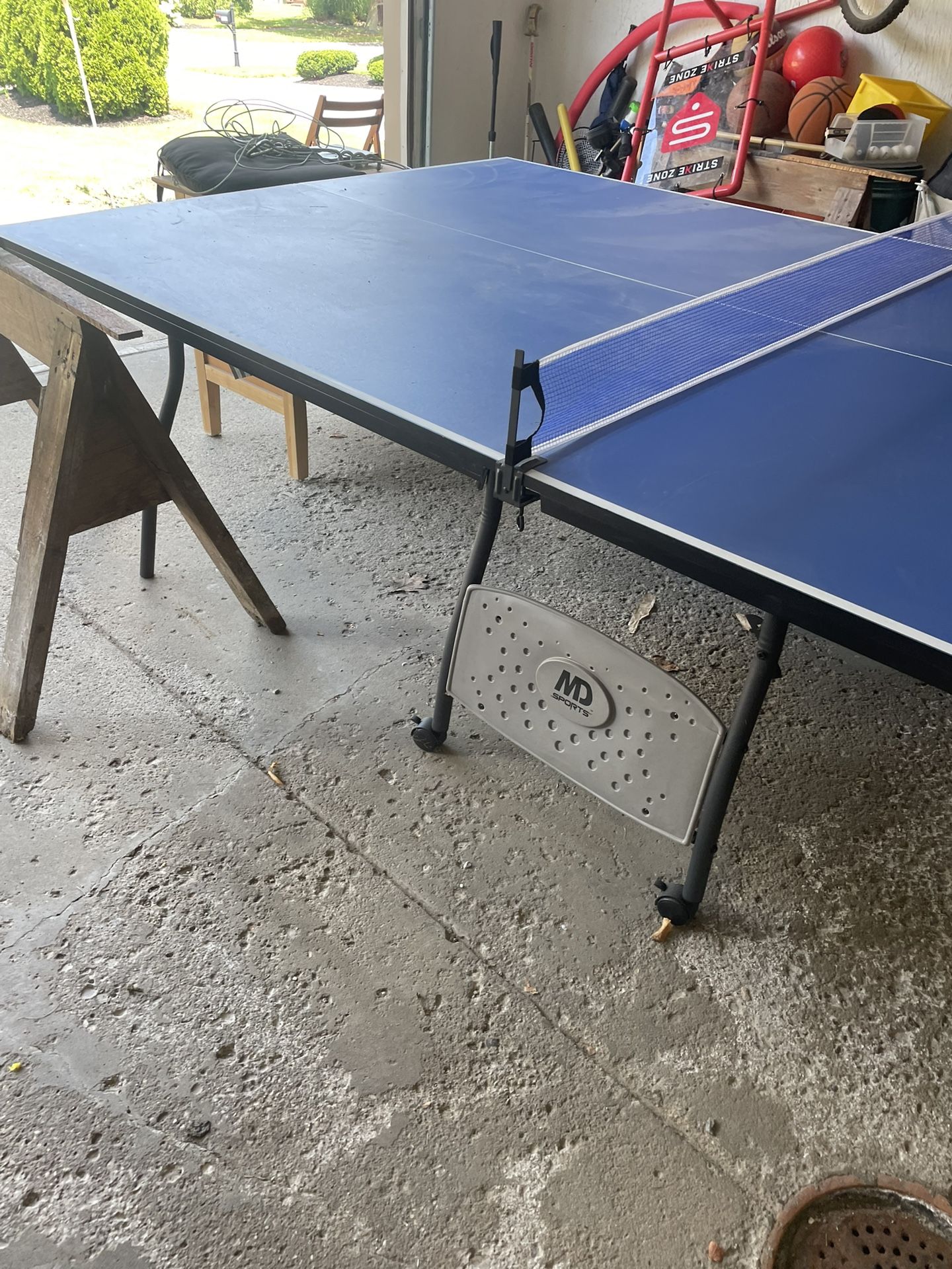Professional Ping pong table - MD Sports