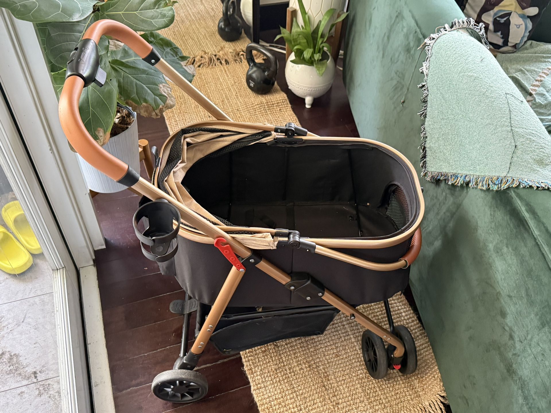 Dog Stroller for Medium Dogs 