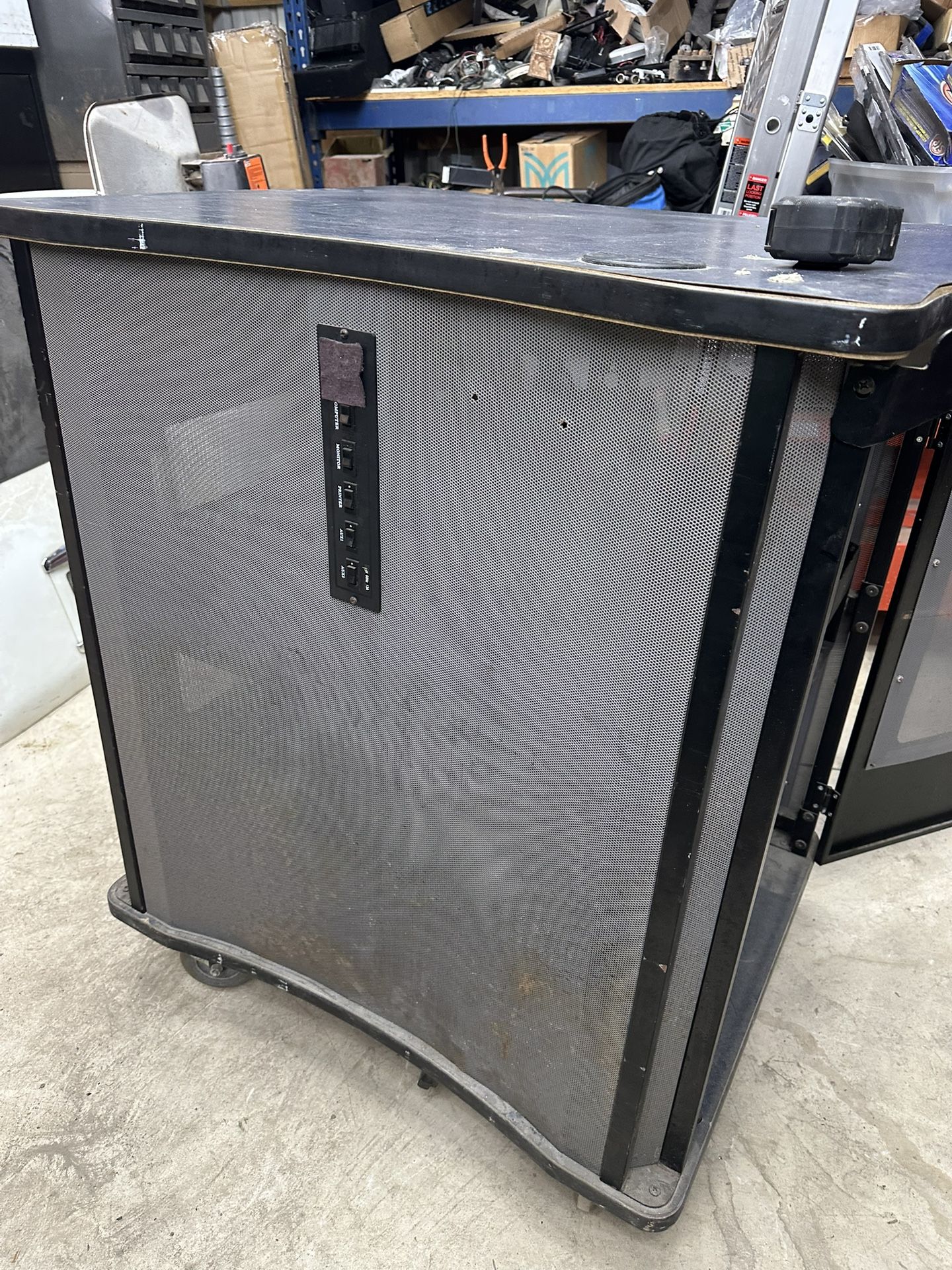Computer Charging Station
