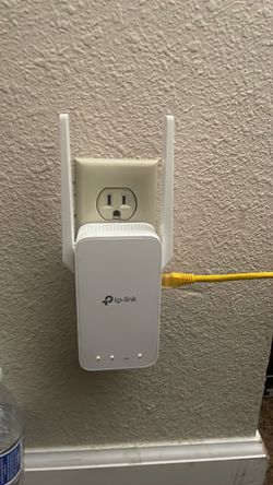 TP-Link Wi-Fi Range Extender