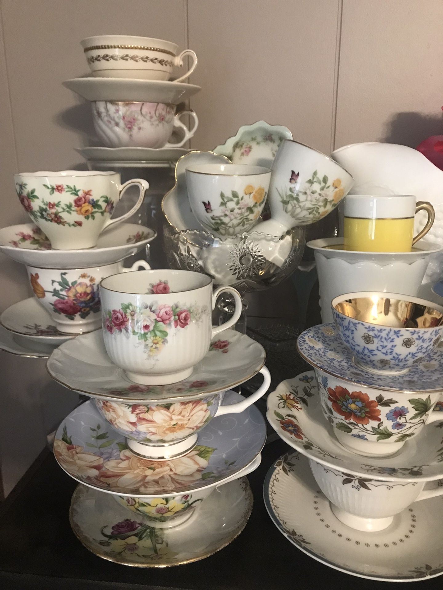 Vintage Teacups & Teapots🌸