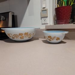 Vintage 1960's Pyrex