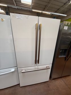 LG Studio White standard depth 36”