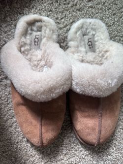 Ugg slippers