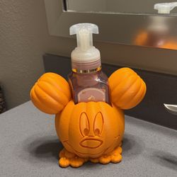 Pumpkin Soap Holder (Fits Bath & Body Works Foam Soaps)