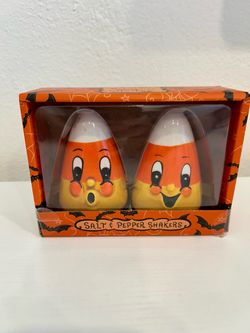 Johana Parker salt and pepper shakers