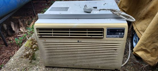 In the window ac unit