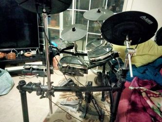 Alesis Dm10 Electric Drum Kit