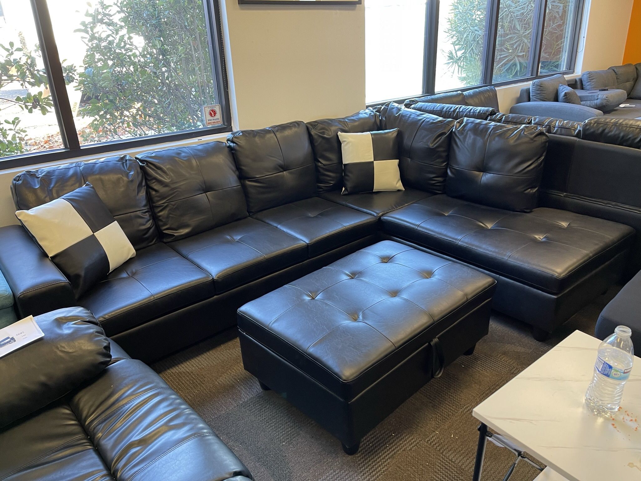 Black Sectional Couch with ottoman 