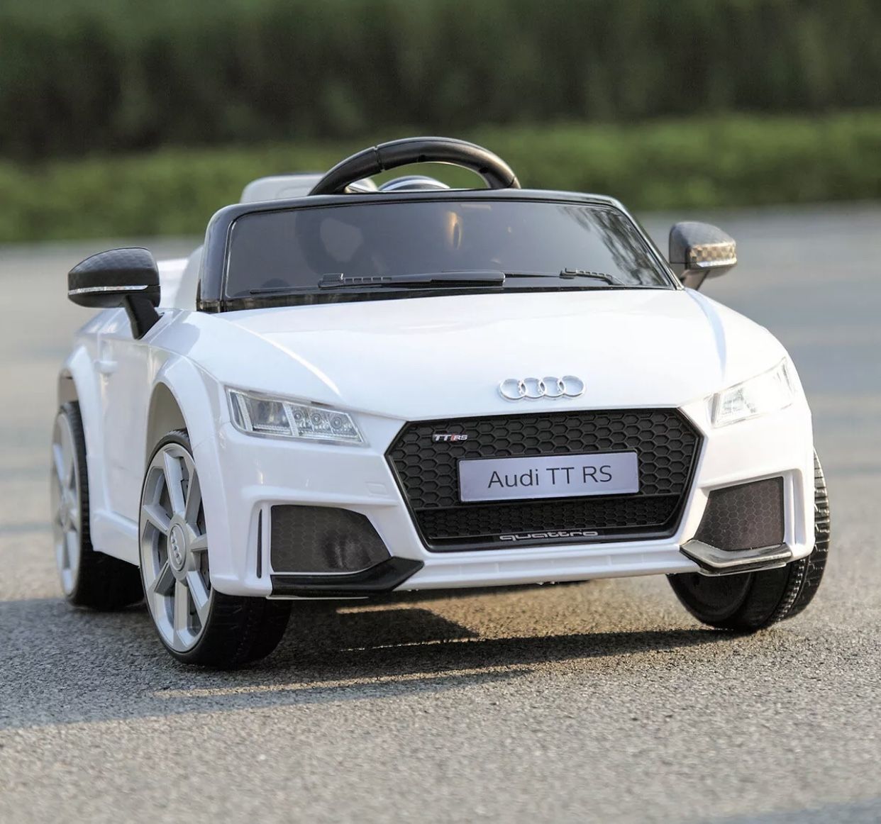Power wheels, ride on toys, toy car, baby car, toddlers Electric kids car Audi TT RS 12V remote control
