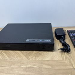 LG BPM35 Wireless Streaming Blu-Ray Disc™/DVD Player Built in Wifi Bundle 