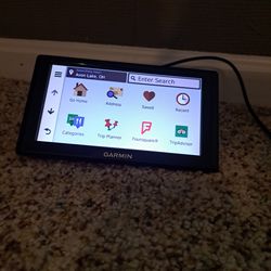 Garmin Drive 61 LM GPS w/ accessories