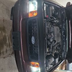2003 Ford Crown Victoria