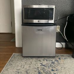 2 For 1 Mini Fridge Microwave Combo/ultimate Bedroom Kitchf 