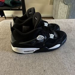 white thunder jordan 4s