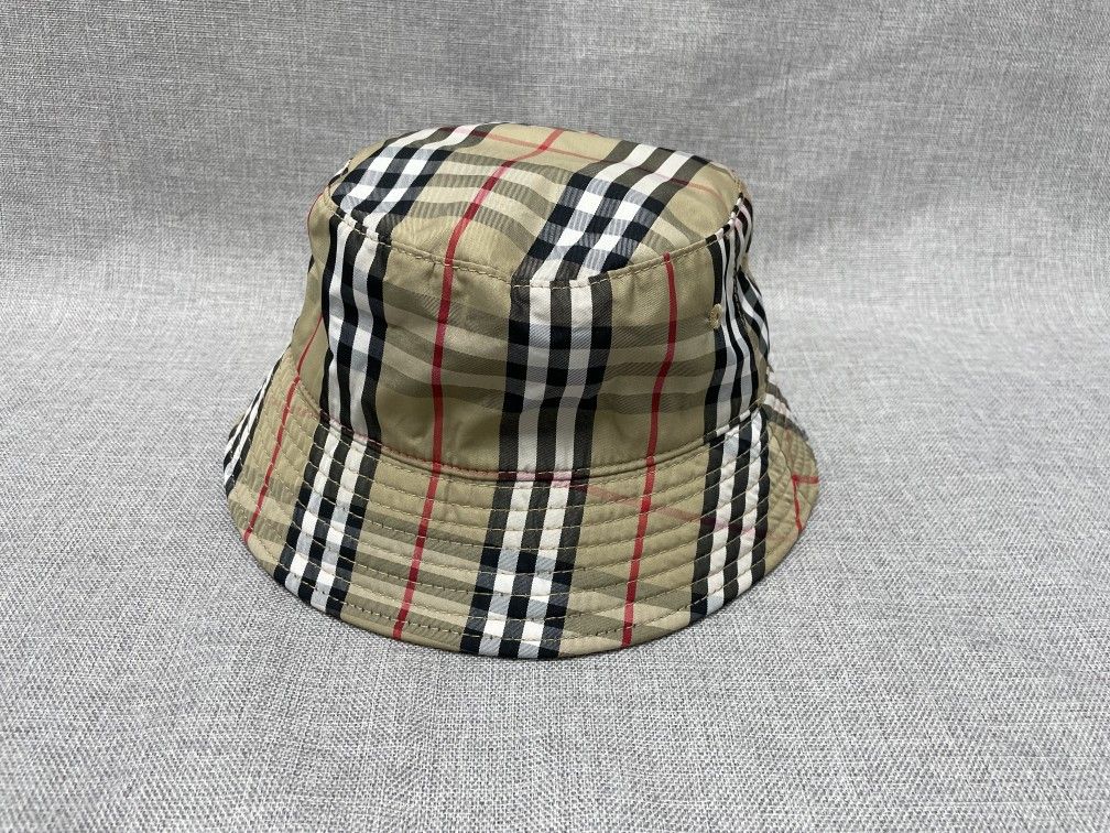 Burberry Women's hat