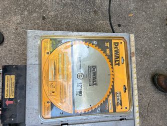 12 inch, 60 tooth, fine finish Dewalt saw blade