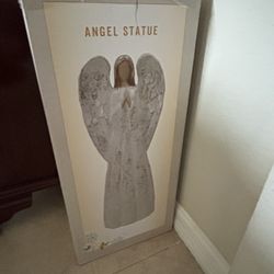 Angel Statue 