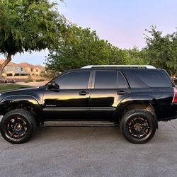 Toyota 4runner 8 cyl 4.7 good condition