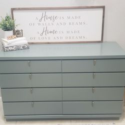 Beautiful Fully Refinished 8 Drawer Dresser 