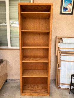 Bookcase/ Cabinet/ Shoe cabinet/ Selve