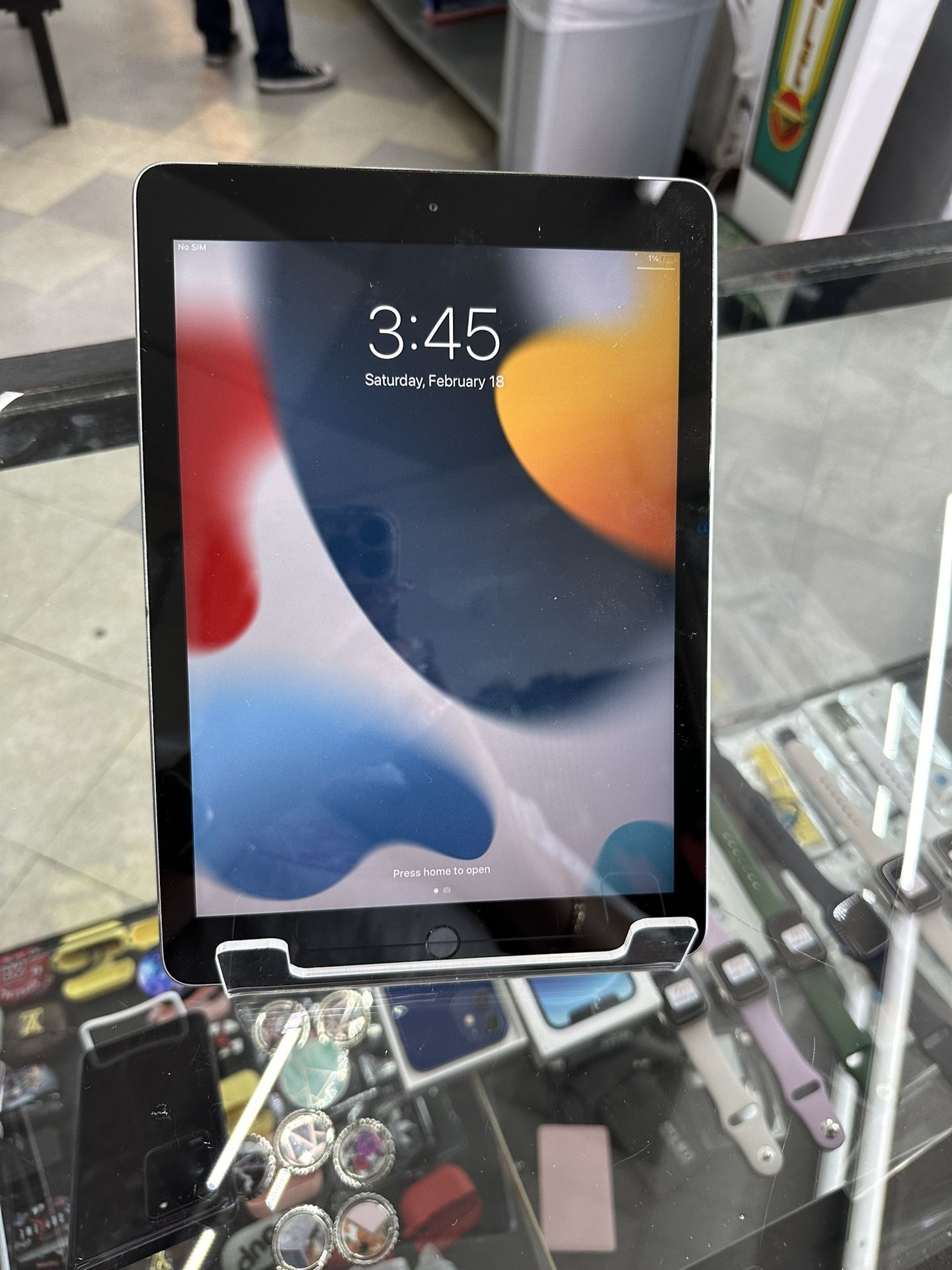 iPad 6 Gen WiFi And Cellular