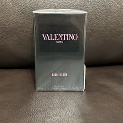 Valentino Uomo Born in Roma 