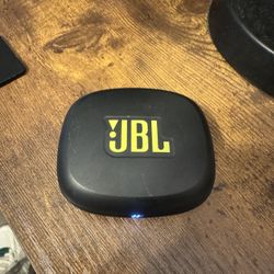 *BRAND NEW* JBL Endurance Zone Earbuds