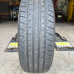 (1) - 205/55/16 Kelly Edge A/S Tire