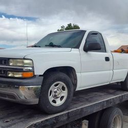 Fenders, Hood, Grill, Fits Full-Size GM 99-02 Classic Silverado Trucks, and 00-06 Tahoe Or Burb.