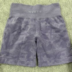 NVGTN Shorts Medium 