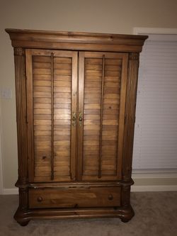 Armoire