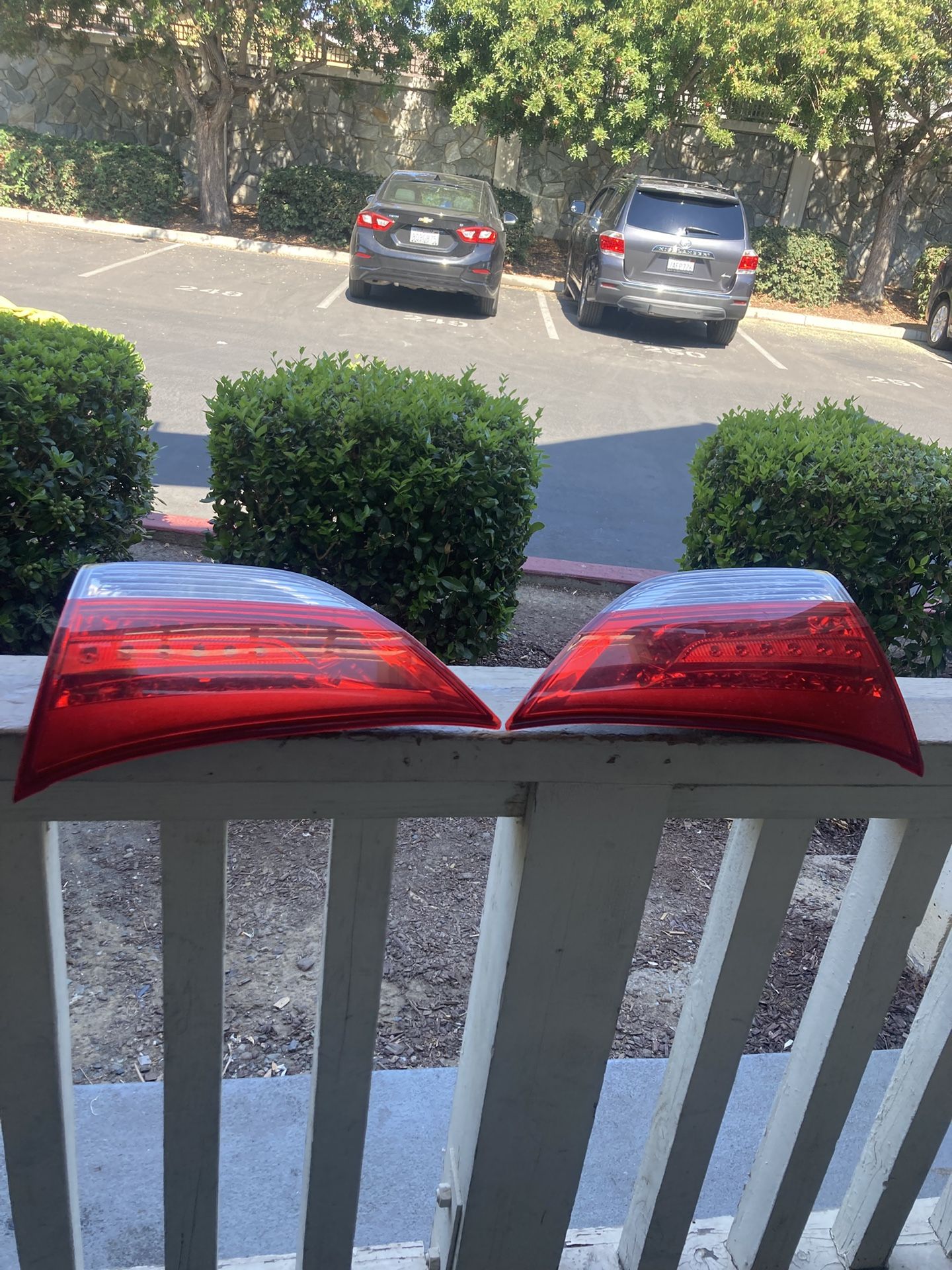 Toyota Sienna 2015 Back Trunk Lights