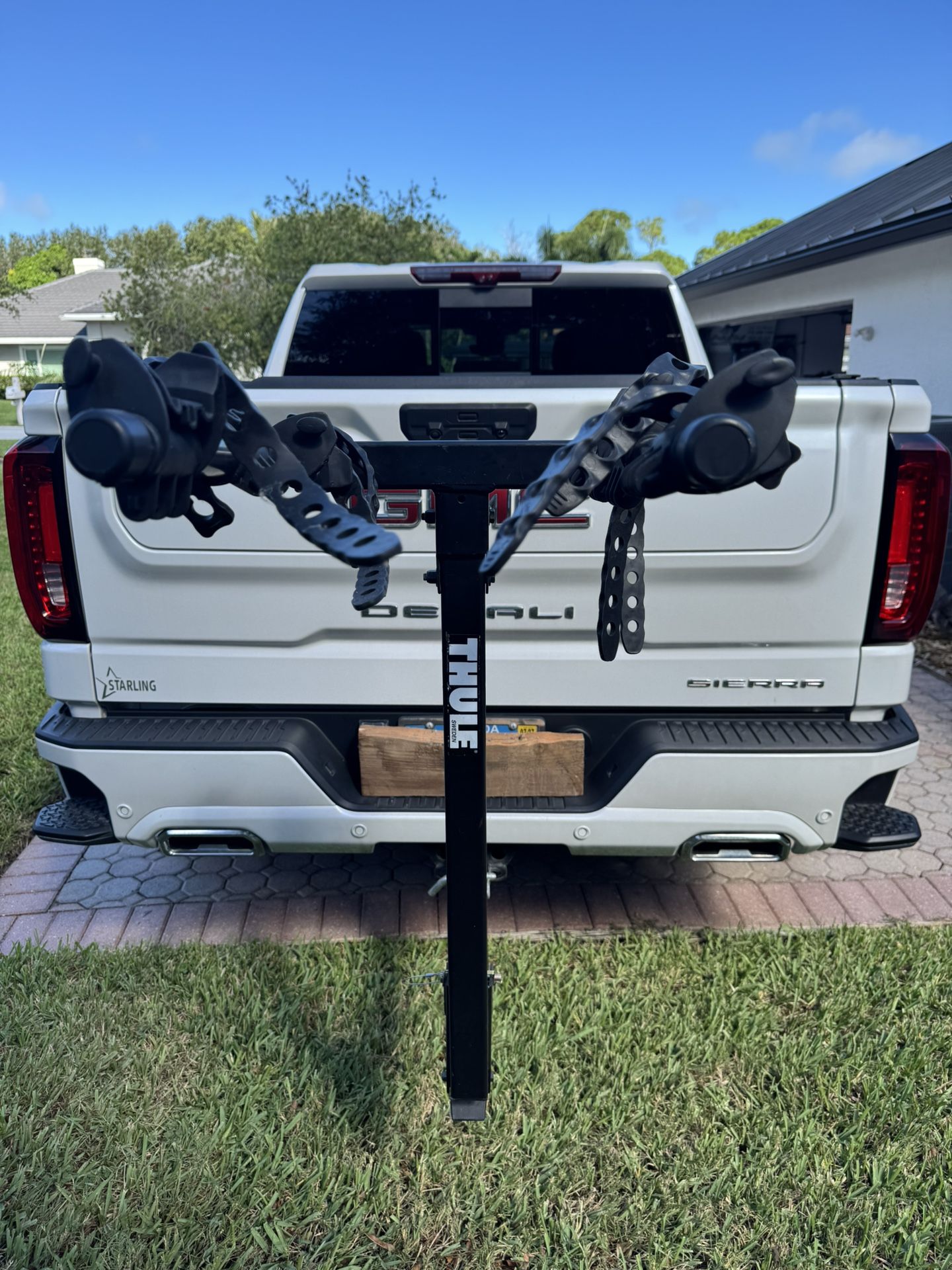 Thule 4 Bike Rack