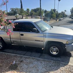 01 Dodge Ram