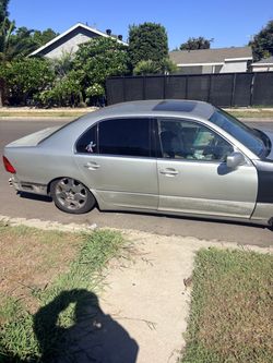 2004 Lexus LS 430