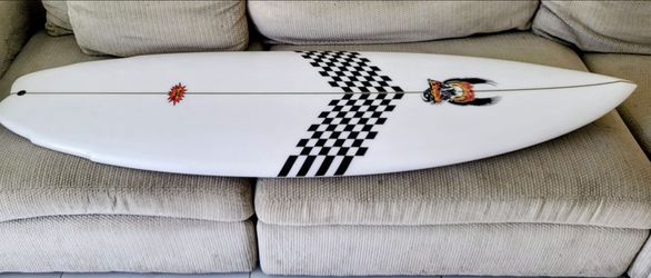 Lost Mayhem Rad Zapper surfboard 6'1"x21.25"x2.7" 40.25L