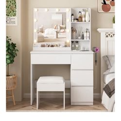 Makeup Vanity 