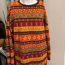 Scandinavian Handmade Sweater Medium