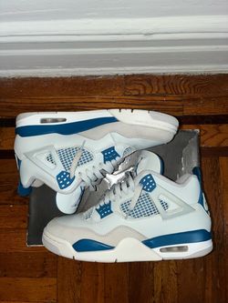Jordan military 4s (2024) size 9.5