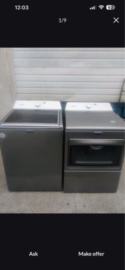 Maytag washer and dryer set