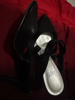 Black shoes