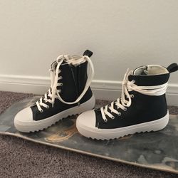 Women’s Shoes