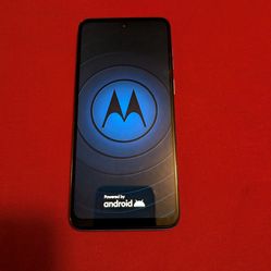 Motorola Moto G Play Unlocked Blue 2024 Cell Phone
