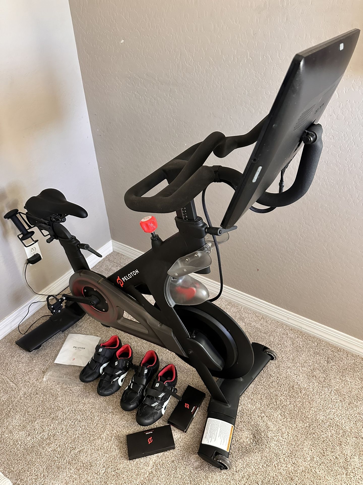 Peloton Bike 2021 + Shoes (Men's & Women's) + Weights + Heart Rate Monitors