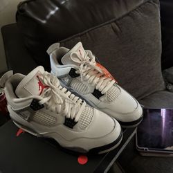 Jordan 4s White Cement 